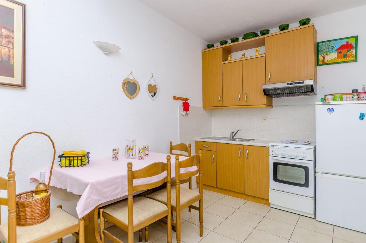 Apartments Stara Maslina Slatine Esterno foto